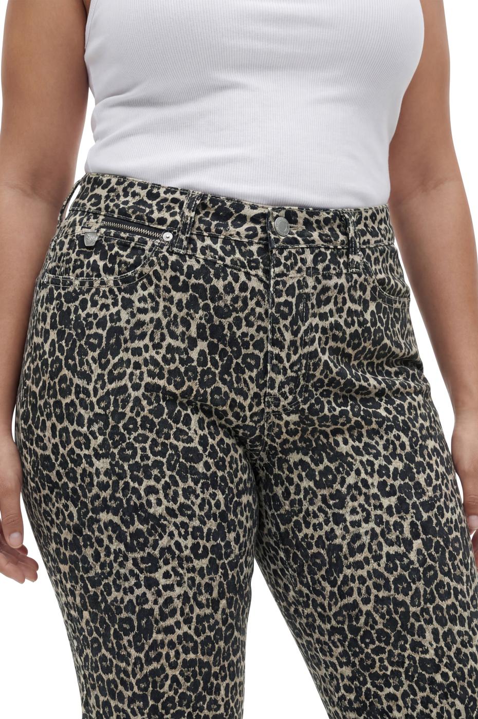 Rona Regular - Leopard Print